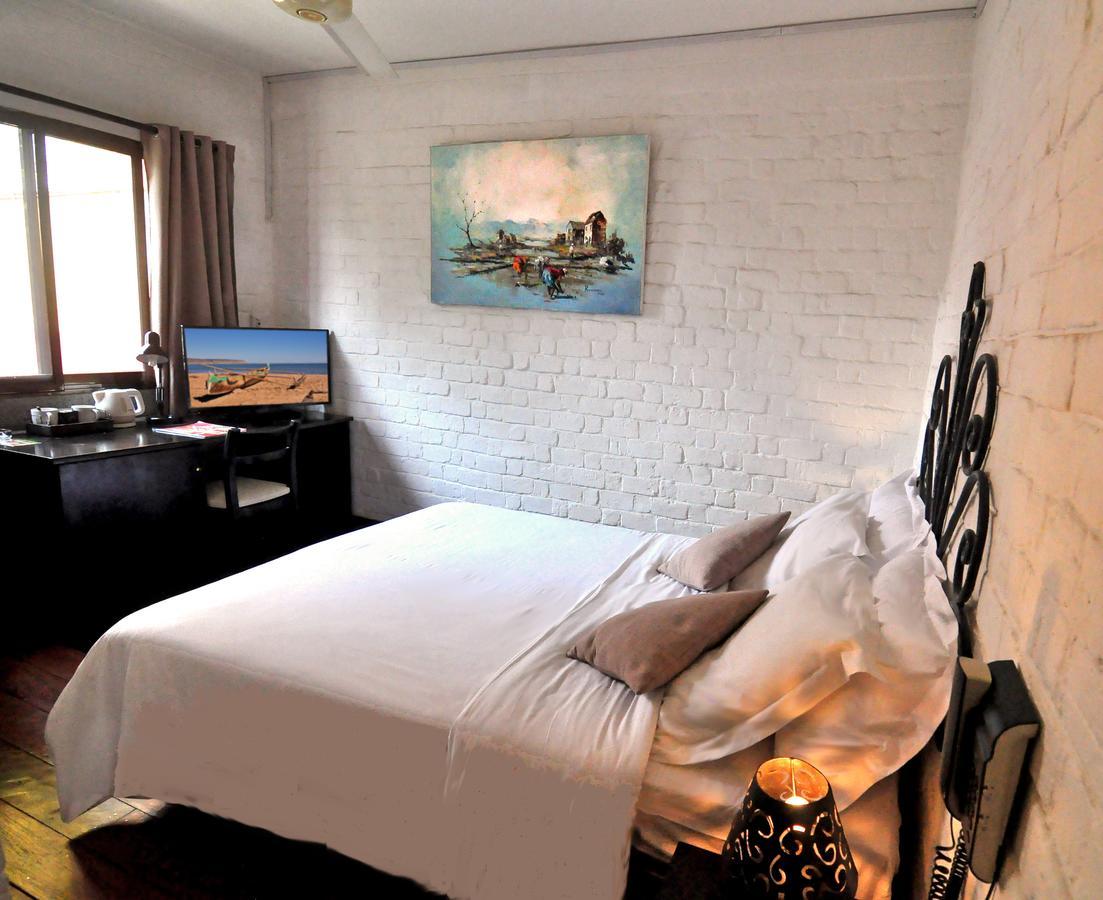 Rova Hotel อันตานานารีโว ภายนอก รูปภาพ